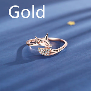 Lovely rose gold fox ring