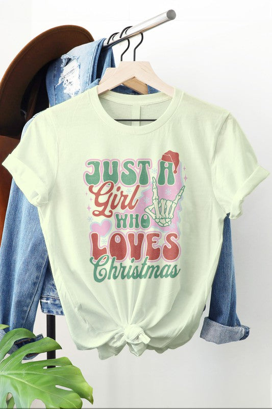 Just a Girl Who Loves Christmas Graphic Tee