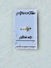 Load image into Gallery viewer, Michi-Bits Wish Bracelet